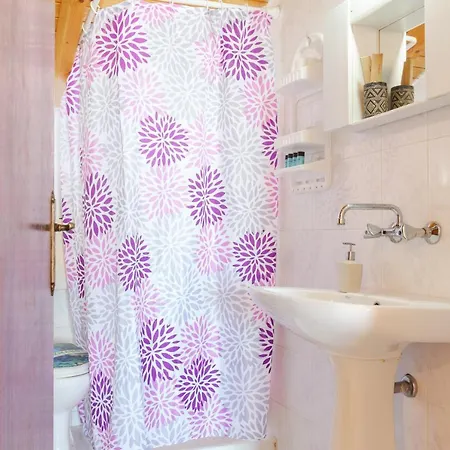 Chryssa Hotel Argassi