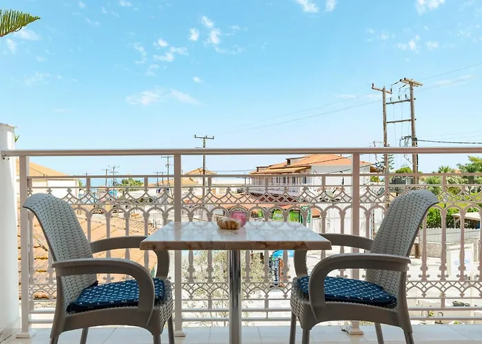 Chryssa Ξενοδοχείο *