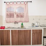Chryssa Hotel *